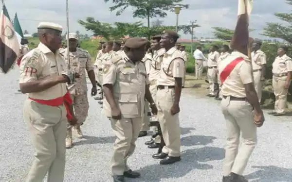 NIS insists on re-screening 2,000 protesting recruits
